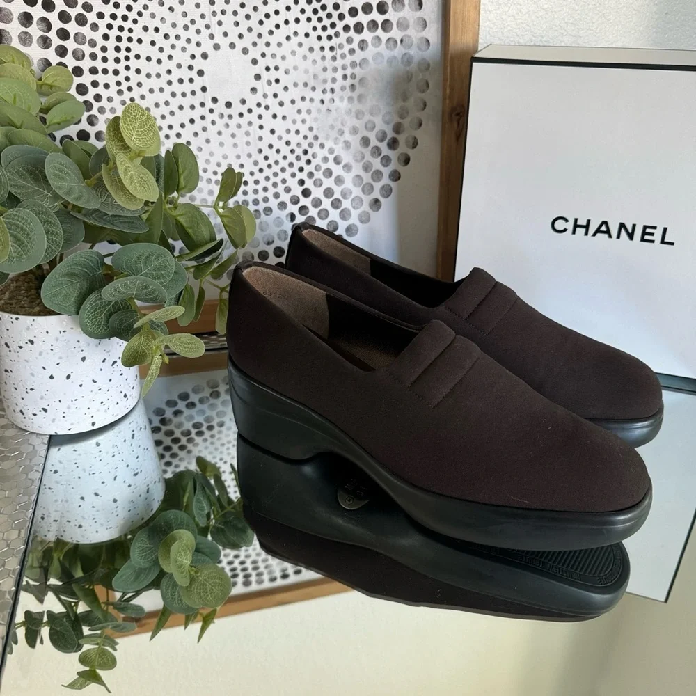 Stuart Weitzman Women's Brown Stretch Rubber Platform Shoes Size 9 M